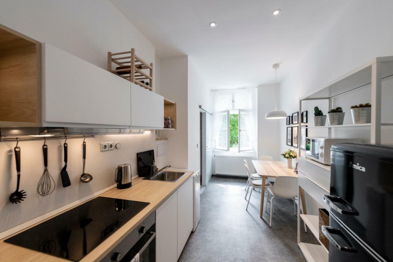 Apartment Slavikova 11 プラハ エクステリア 写真