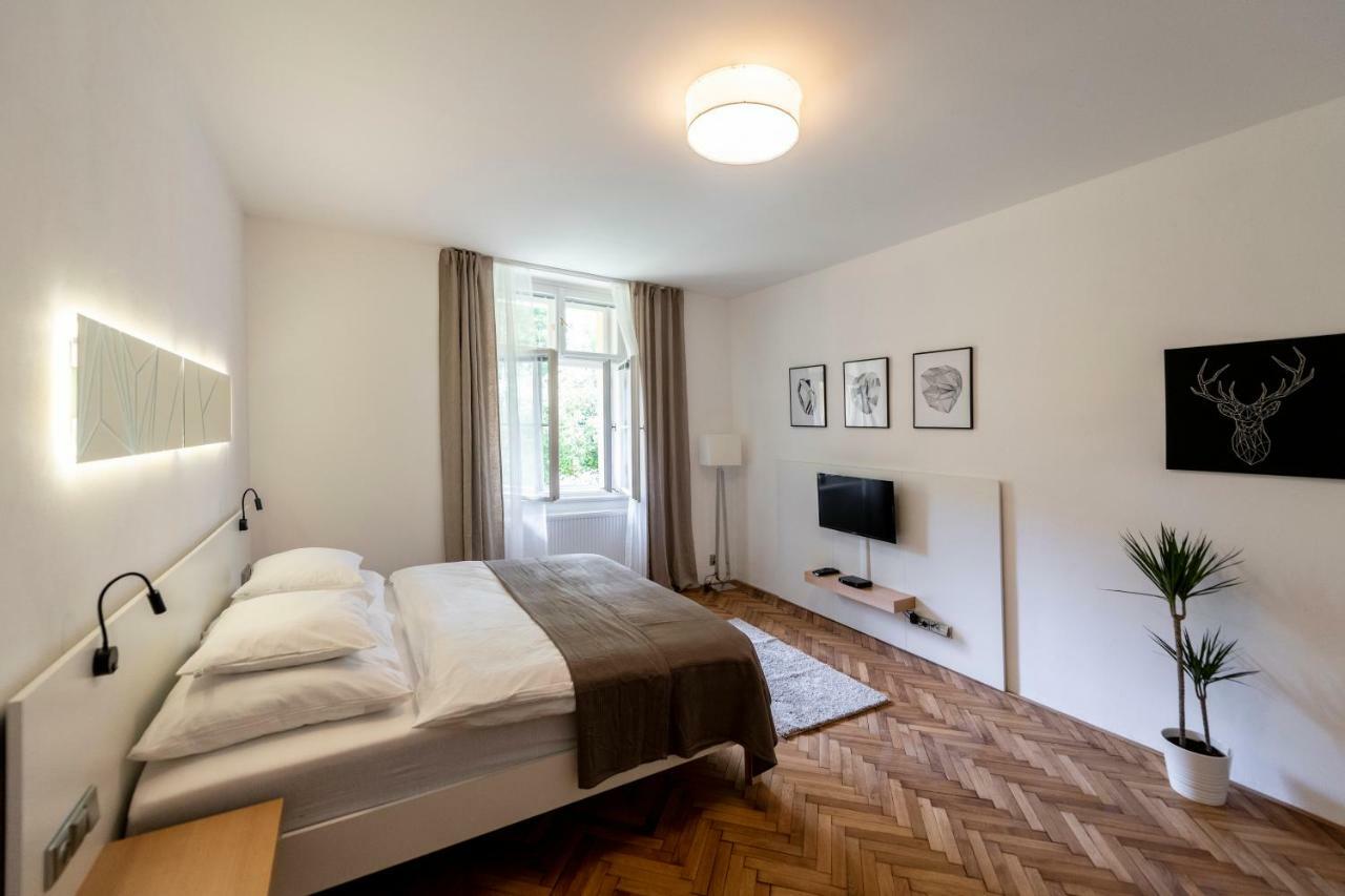 Apartment Slavikova 11 プラハ エクステリア 写真